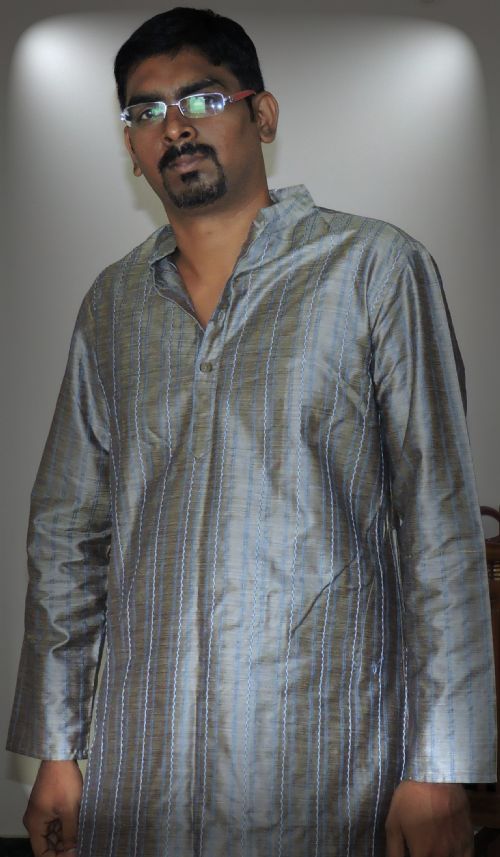 Profile photograph of srinivasan